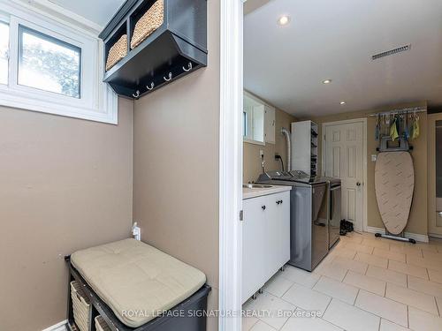 Lower-89 Lingarde Dr, Toronto, ON - Indoor Photo Showing Laundry Room