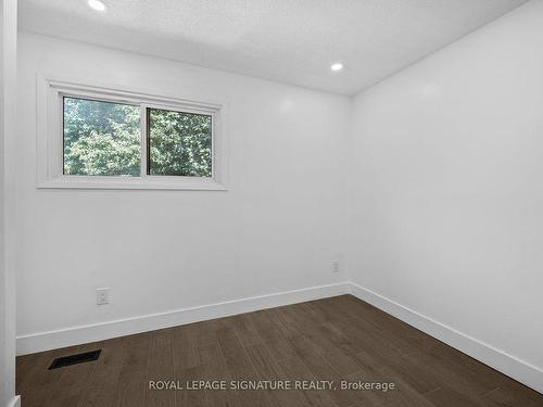 92-275 Broadview Ave, Toronto, ON - Indoor Photo Showing Other Room