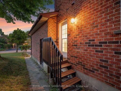 18 Esposito Crt, Toronto, ON -  Photo Showing Other Room