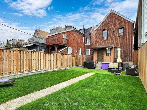 76 Westmoreland Ave, Toronto, ON - Outdoor