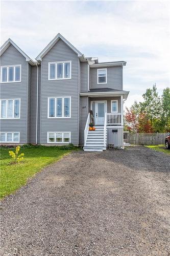 102 Clarendon Dr, Moncton, NB 