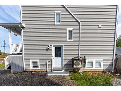 102 Clarendon Dr, Moncton, NB 