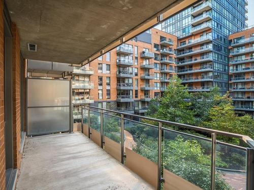 Balcon - 303-1025 Rue De La Commune E., Montréal (Ville-Marie), QC - Outdoor With Balcony