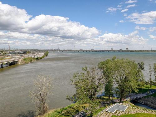 Water view - 407-101 Rue De La Rotonde, Montréal (Verdun/Île-Des-Soeurs), QC - Outdoor With Body Of Water With View