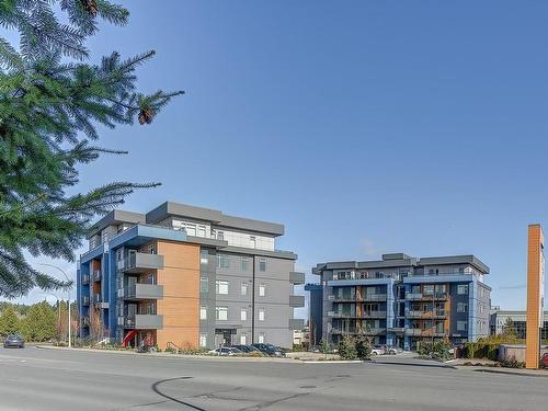 205-6544 Metral Dr, Nanaimo, BC - Outdoor With Balcony