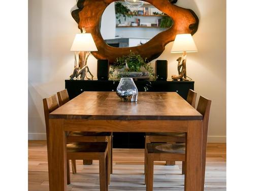 207-554 Marine Dr, Ucluelet, BC - Indoor Photo Showing Dining Room