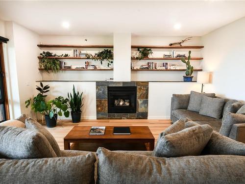 207-554 Marine Dr, Ucluelet, BC - Indoor Photo Showing Living Room With Fireplace