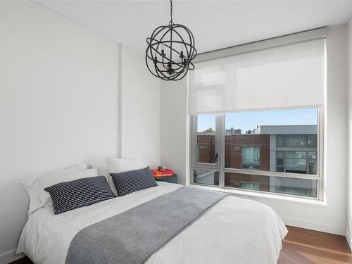 506-646 Michigan St, Victoria, BC - Indoor Photo Showing Bedroom