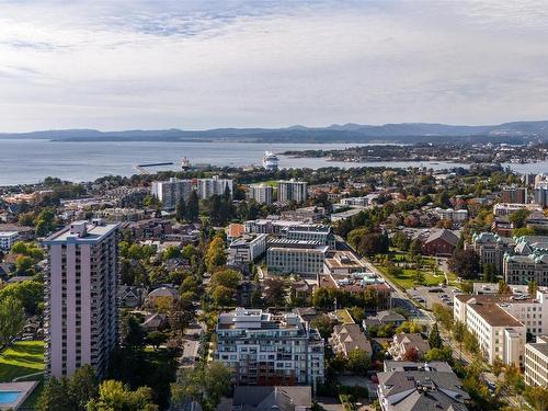 506-646 Michigan St, Victoria, BC - Outdoor With Body Of Water With View