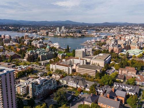 506-646 Michigan St, Victoria, BC - Outdoor With Body Of Water With View