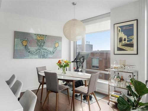 506-646 Michigan St, Victoria, BC - Indoor Photo Showing Dining Room