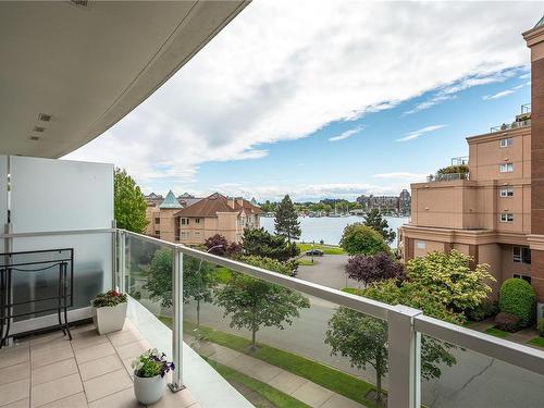 304-68 Songhees Rd, Victoria, BC - Outdoor With View With Exterior