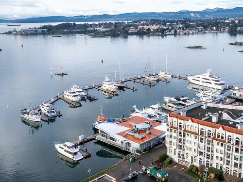 304-68 Songhees Rd, Victoria, BC - Outdoor With Body Of Water With View