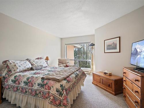 4157-2600 Ferguson Rd, Central Saanich, BC - Indoor Photo Showing Bedroom