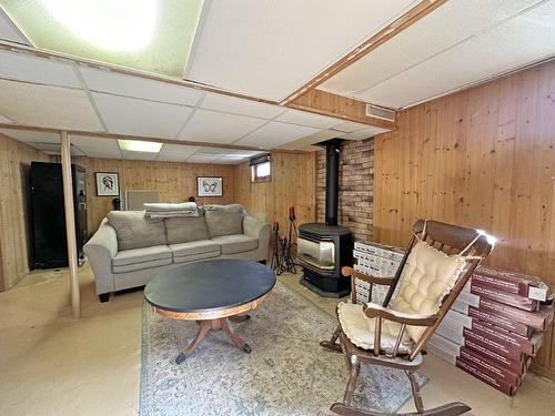 124 Seventh Street, Nipigon, ON - Indoor Photo Showing Basement