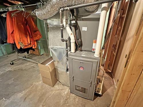 124 Seventh Street, Nipigon, ON - Indoor Photo Showing Basement