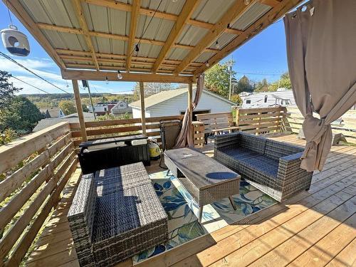 124 Seventh Street, Nipigon, ON - Outdoor With Deck Patio Veranda With Exterior