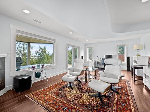 1831 Primrose Cres, Kamloops, BC - Indoor Photo Showing Living Room