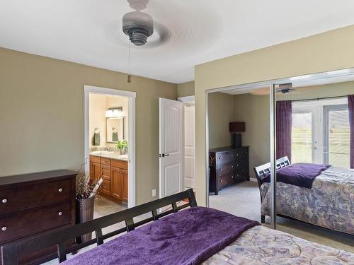 1922 Gardiner Road, Kamloops, BC - Indoor Photo Showing Bedroom