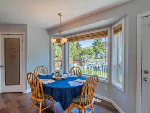 1213 Vista Heights Drive, Ashcroft, BC - Indoor Photo Showing Dining Room