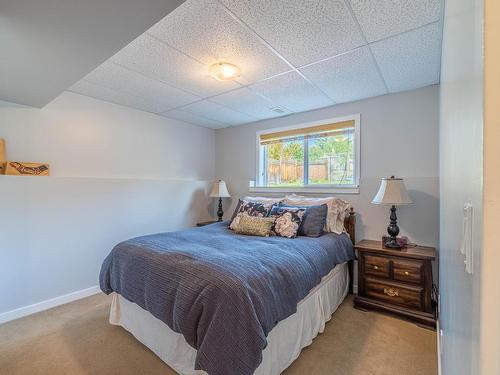 1213 Vista Heights Drive, Ashcroft, BC - Indoor Photo Showing Bedroom