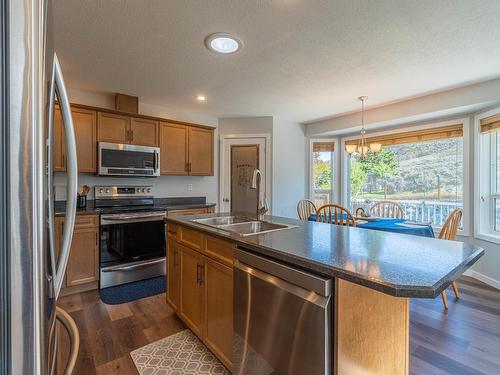 1213 Vista Heights Drive, Ashcroft, BC - Indoor Photo Showing Kitchen With Double Sink