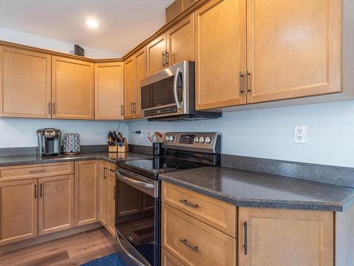 1213 Vista Heights Drive, Ashcroft, BC - Indoor Photo Showing Kitchen