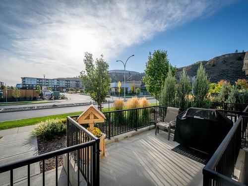 112-200 Grand Boulevard, Kamloops, BC - Outdoor