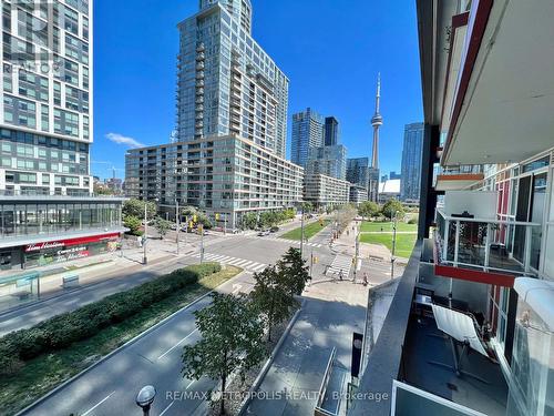 517 - 85 Queens Wharf Road, Toronto, ON - Outdoor With Facade