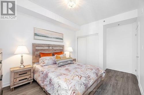 331 - 5317 Upper Middle Road, Burlington, ON - Indoor Photo Showing Bedroom