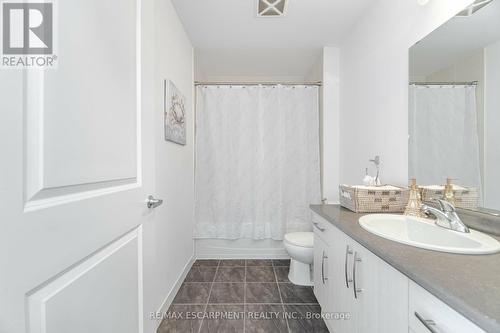 331 - 5317 Upper Middle Road, Burlington, ON - Indoor Photo Showing Bathroom