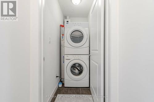 331 - 5317 Upper Middle Road, Burlington, ON - Indoor Photo Showing Laundry Room