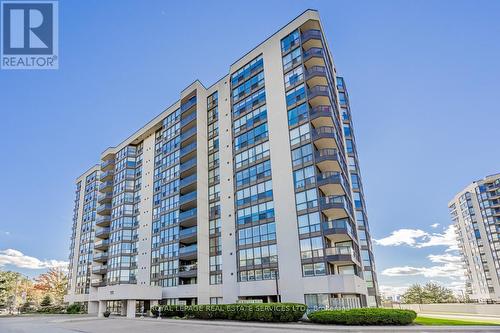 605 - 1111 Bough Beeches Boulevard, Mississauga, ON - Outdoor With Balcony With Facade