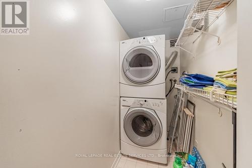 605 - 1111 Bough Beeches Boulevard, Mississauga, ON - Indoor Photo Showing Laundry Room