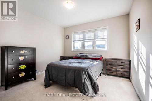 179 West Oak Trail, Kitchener, ON - Indoor Photo Showing Bedroom