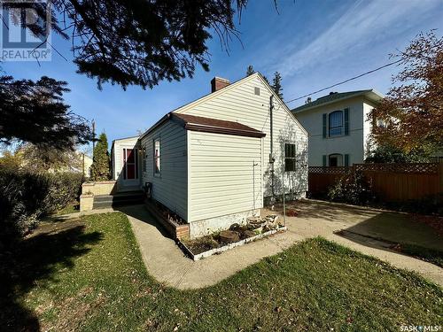 1810 Central Avenue, Prince Albert, SK - Outdoor