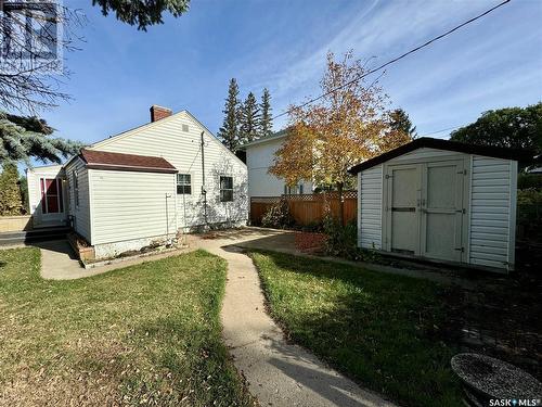 1810 Central Avenue, Prince Albert, SK - Outdoor