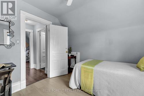 48 Josephine Street, London, ON - Indoor Photo Showing Bedroom