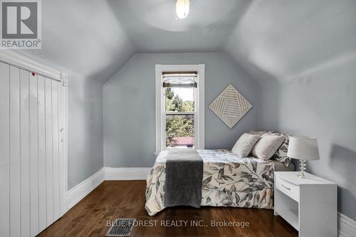 48 Josephine Street, London, ON - Indoor Photo Showing Bedroom