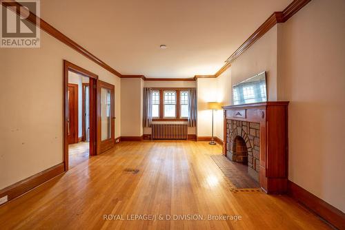 55 Roe Avenue, Toronto, ON - Indoor Photo Showing Other Room