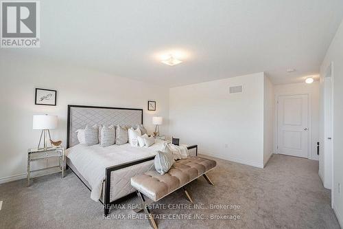 1151 Cole Street, Innisfil, ON - Indoor Photo Showing Bedroom