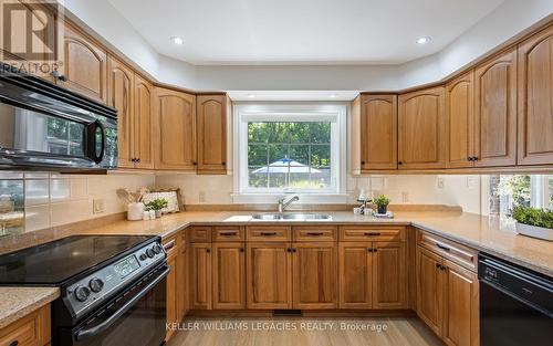 12282 Eighth Line, Halton Hills, ON - Indoor Photo Showing Kitchen With Double Sink