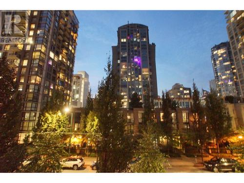 503 1280 Richards Street, Vancouver, BC - Outdoor