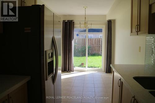 53 Charles Sturdy Road, Markham, ON - Indoor Photo Showing Kitchen