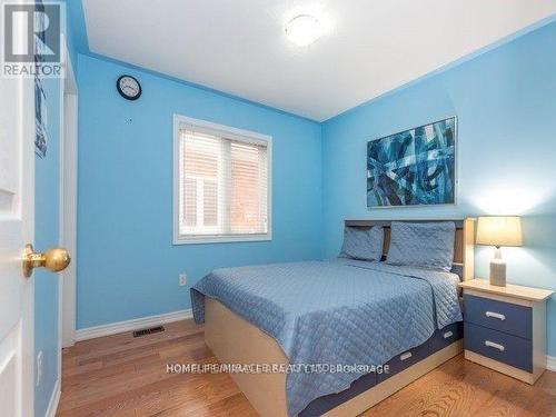 29 Crumlin Crescent, Brampton, ON - Indoor Photo Showing Bedroom