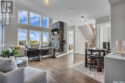 Neudorf Acreage, Corman Park Rm No. 344, SK - Indoor Photo Showing Living Room With Fireplace