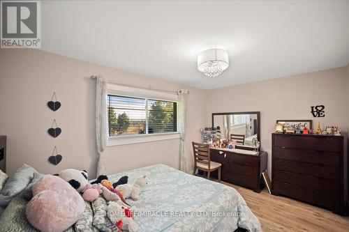 1164 Studiman Road, Cambridge, ON - Indoor Photo Showing Bedroom