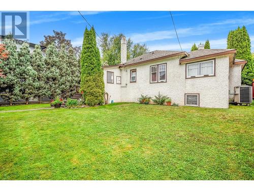 1830 Riverside Avenue, Kelowna, BC - Outdoor