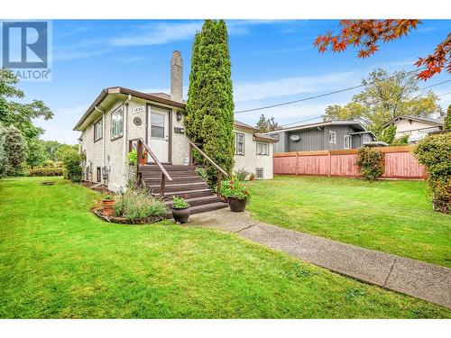 1830 Riverside Avenue, Kelowna, BC - Outdoor