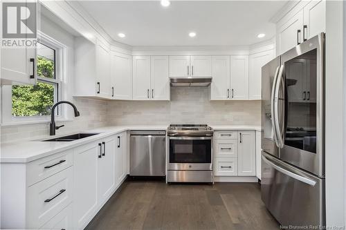 364 Gorge Road, Moncton, NB - Indoor Photo Showing Kitchen With Stainless Steel Kitchen With Double Sink With Upgraded Kitchen